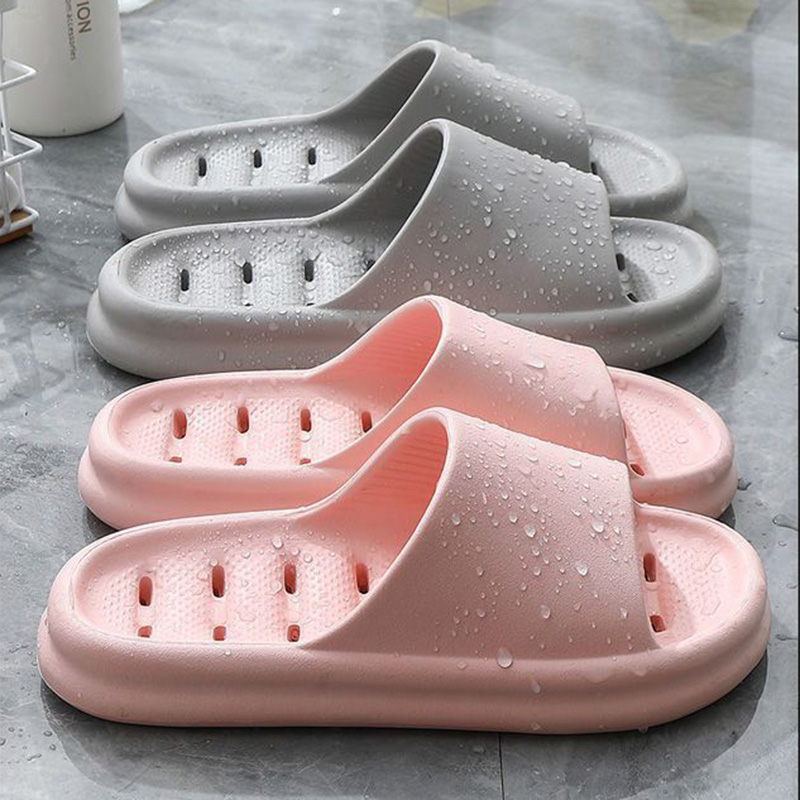 Embroidery Flat Shoes - Wydrążone klapki łazienkowe z pianki EVA
