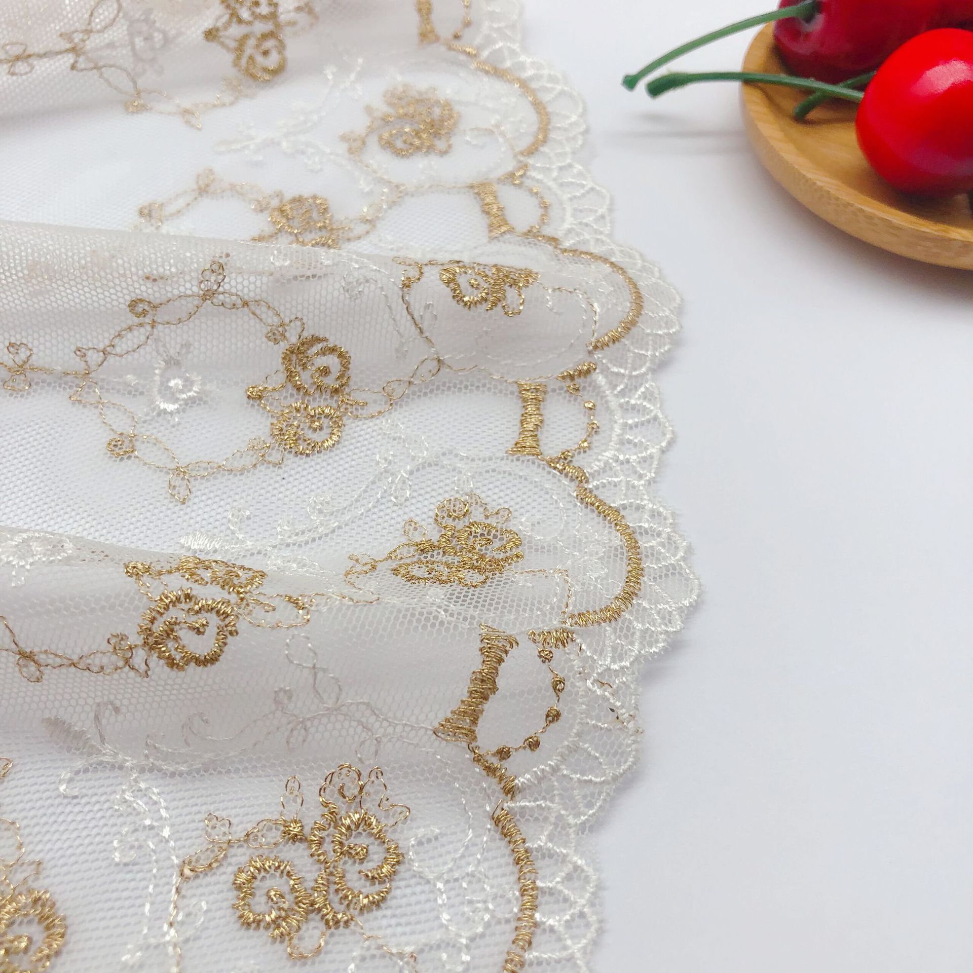Embroidery Roses - 16.2CM szerokość siatkowy haft złota nitka