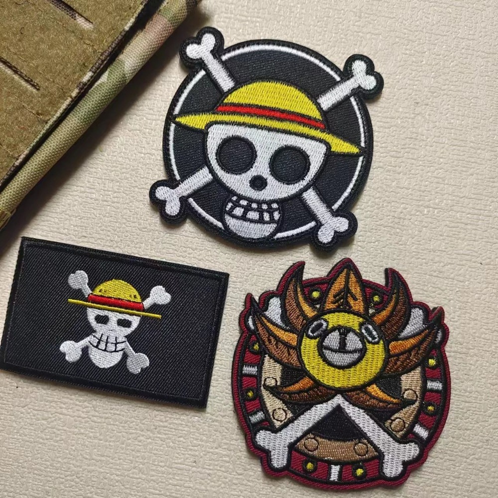Embroidery Patches - Naszywki z kreskówki One Piece, naszywki