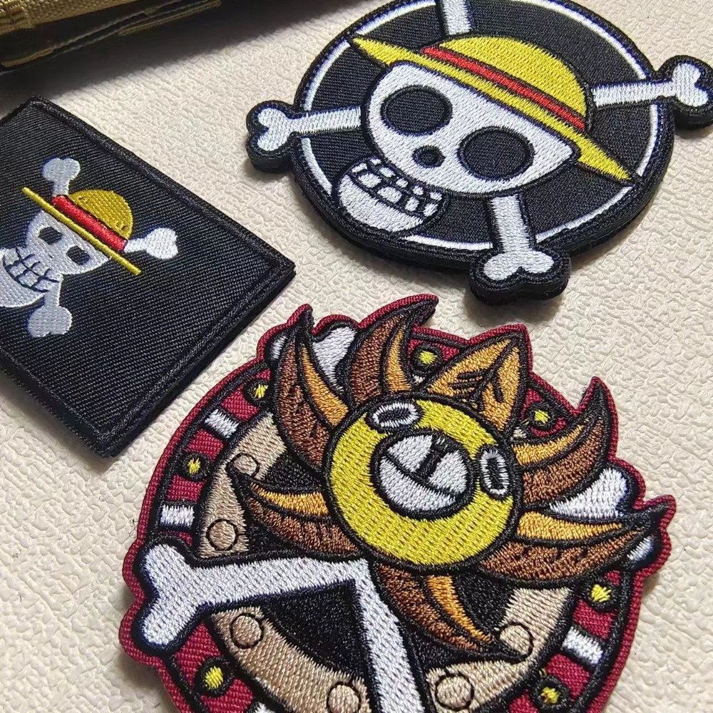 Embroidery Patches - Naszywki z kreskówki One Piece, naszywki