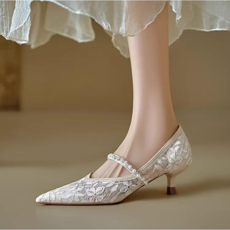 Embroidery Lace - Seksowne szpilki z koronkowym haftem, damskie