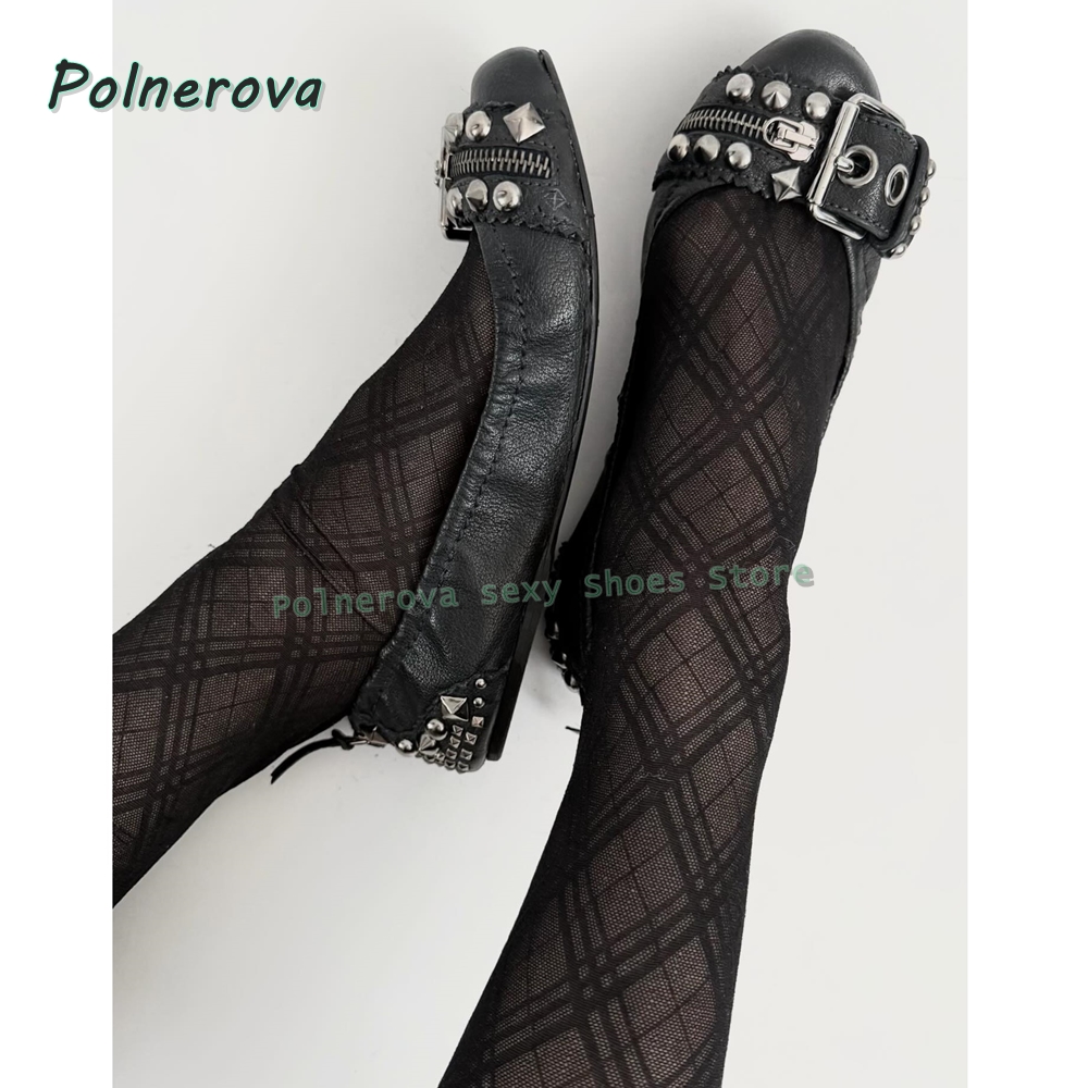 Embroidery Flat Shoes - Buty Mary Jane z nitowaną klamrą,
