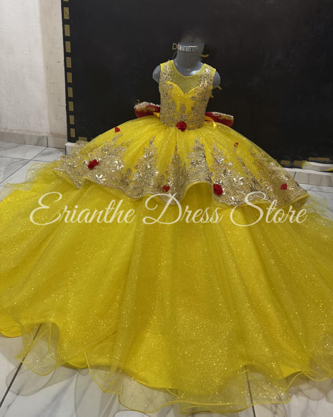 Embroidery Yellow Flower - Żółta sukienka dla dziewczynki na wesele