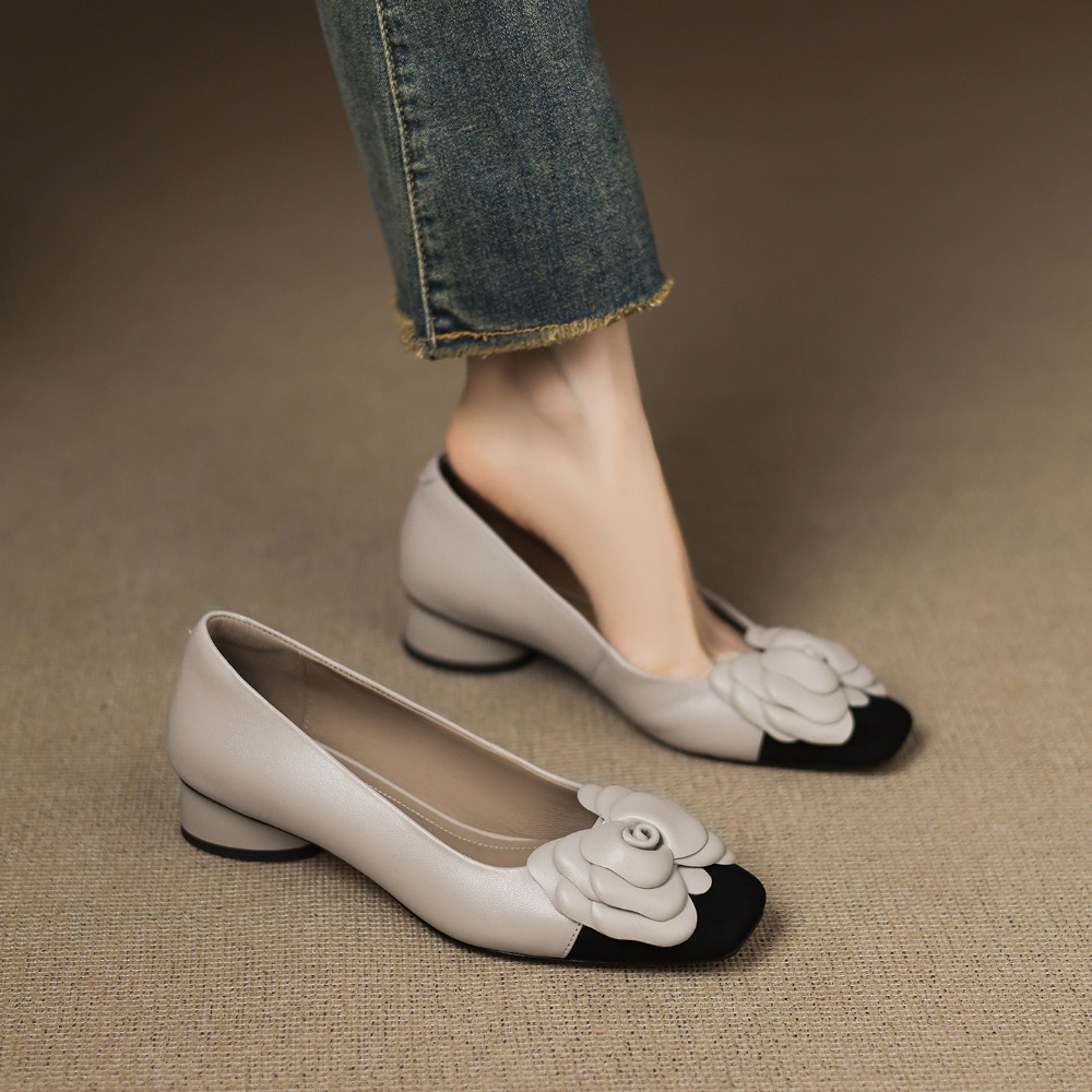 Modne buty na jesień z kwiatow – Embroidery Flat Shoes recenzja i cena
