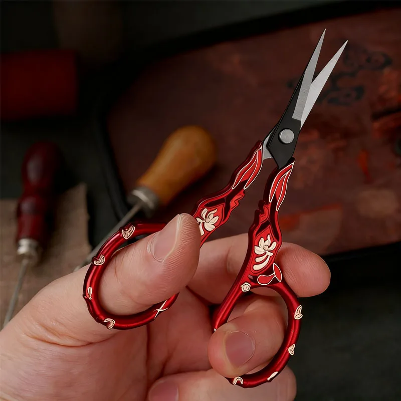 Nożyczki krawieckie do haftu k – Embroidery Scissors Small recenzja i cena