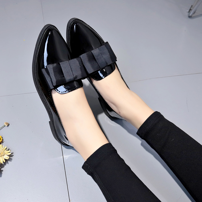 Czarne/Czerwone lakierowane ba – Embroidery Flat Shoes recenzja i cena