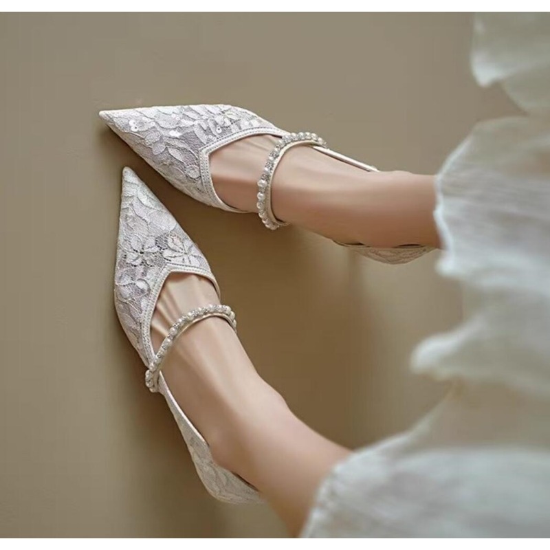 Seksowne szpilki z koronkowym  – Embroidery Lace recenzja i cena