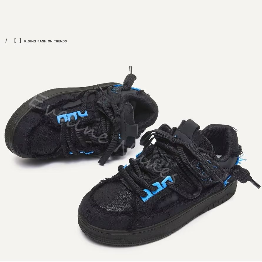 Czarne, postrzępione buty skat – Embroidery Lace recenzja i cena