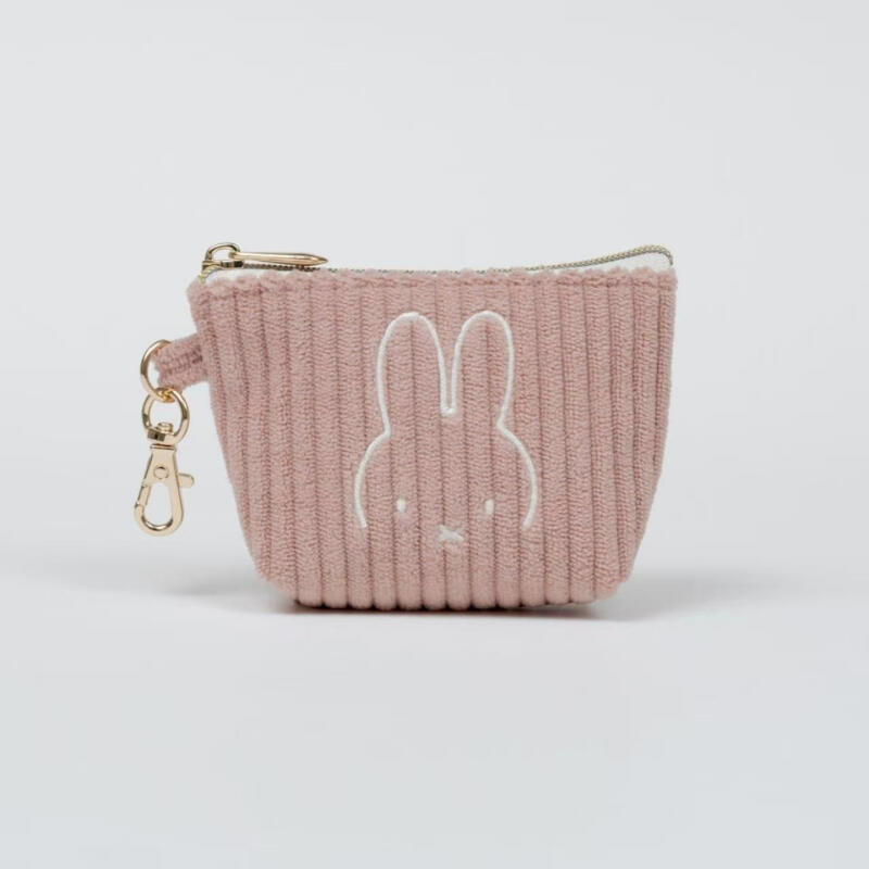 Portfelik na monety z haftem M – Embroidery Wallet recenzja i cena