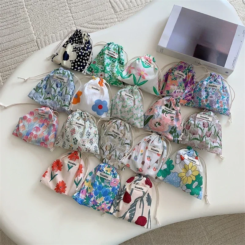 Japoński kwiatowy sznurek port – Embroidery Wallet recenzja i cena