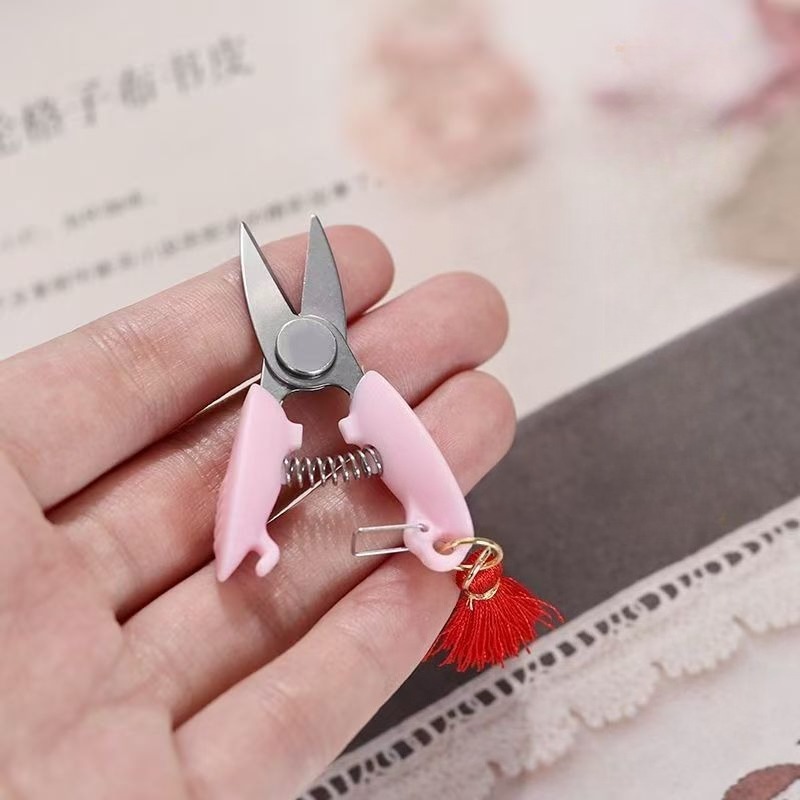 1 szt. Mini Nożyczki Kieszonko – Embroidery Scissors Small recenzja i cena